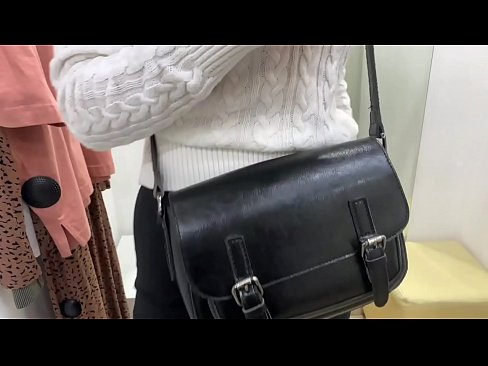 ❤️ Masturbation publique de la jeune salope FeralBerry avec un gode dans la cabine d'essayage ❤️❌ Porno juste at fr.zoomporno.ru ﹏